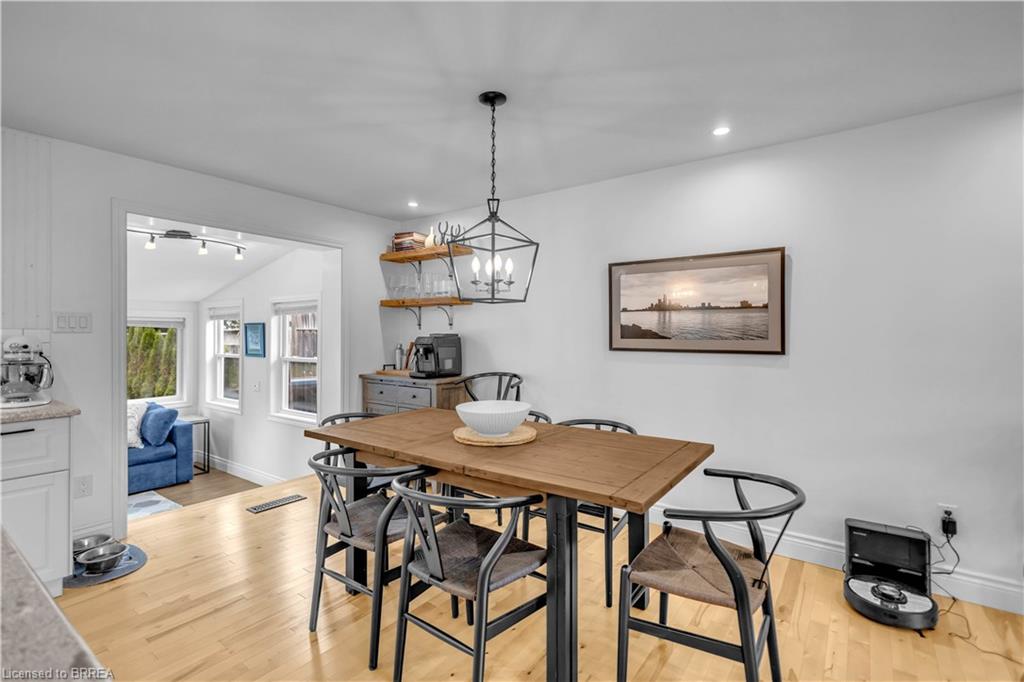 51 Admiral Road Property Photo 13