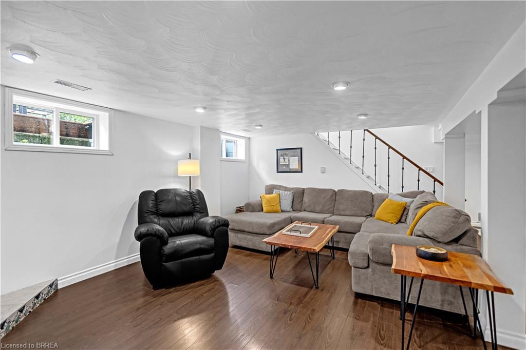 51 Admiral Road Property Photo 27
