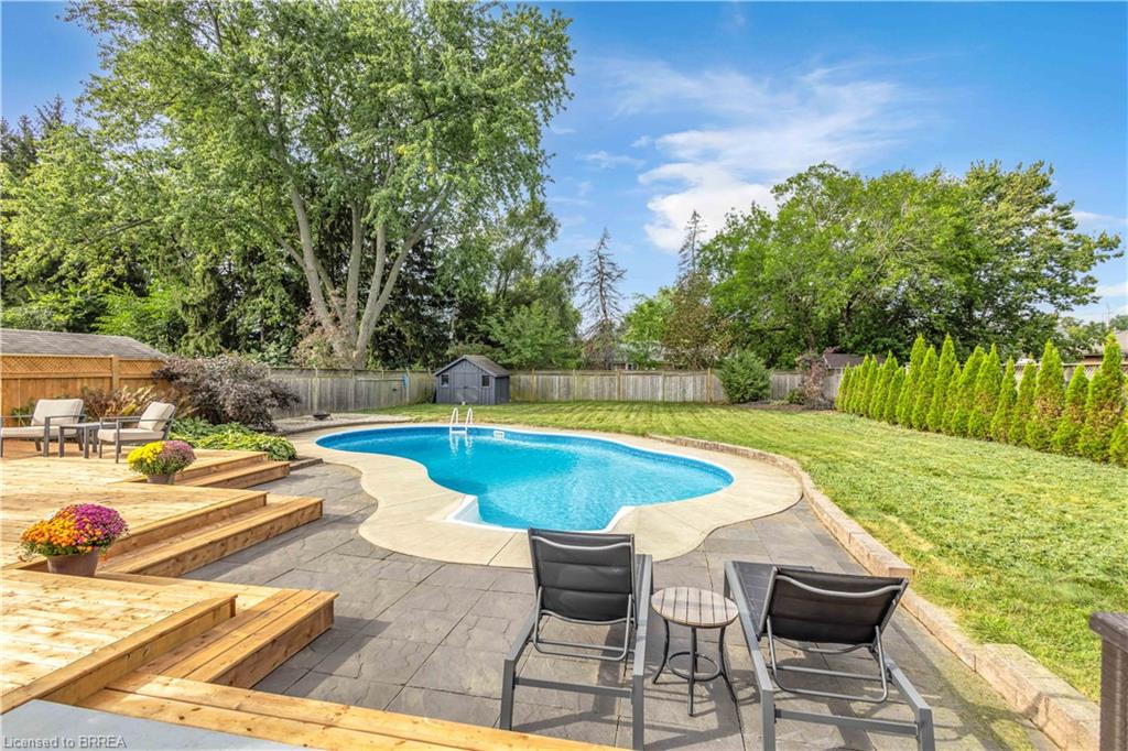 51 Admiral Road Property Photo 35