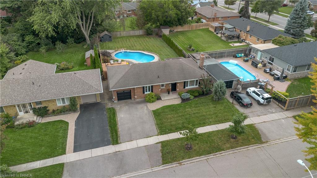 51 Admiral Road Property Photo 46