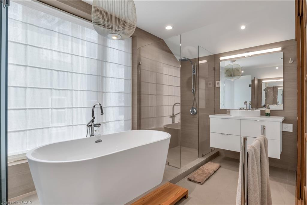 9 Cobourg Street Property Photo 30