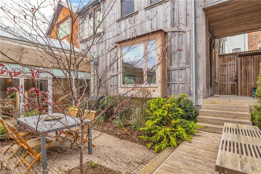 9 Cobourg Street Property Photo 36