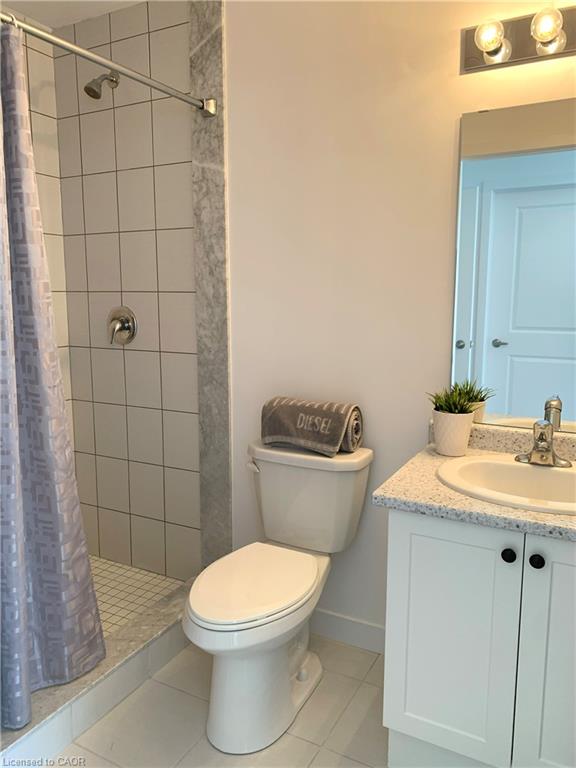 402-450 Dundas Street E Property Photo 8