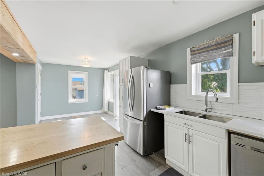 355 Joffre Avenue Property Photo 8