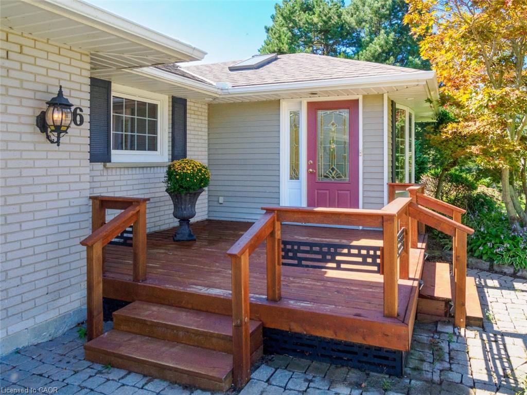 46 Sunninghill Drive Property Photo 3