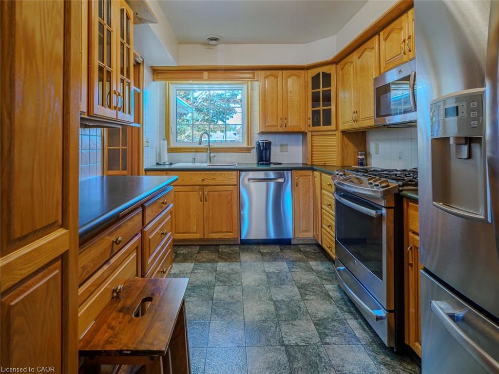 46 Sunninghill Drive Property Photo 16