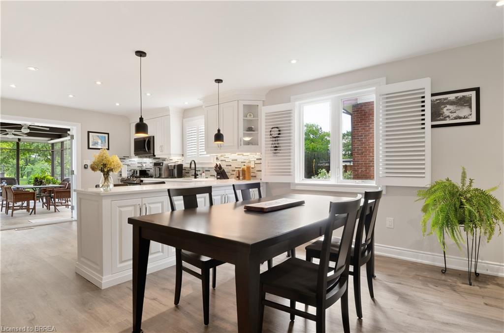 6 Edenridge Drive Property Photo 8