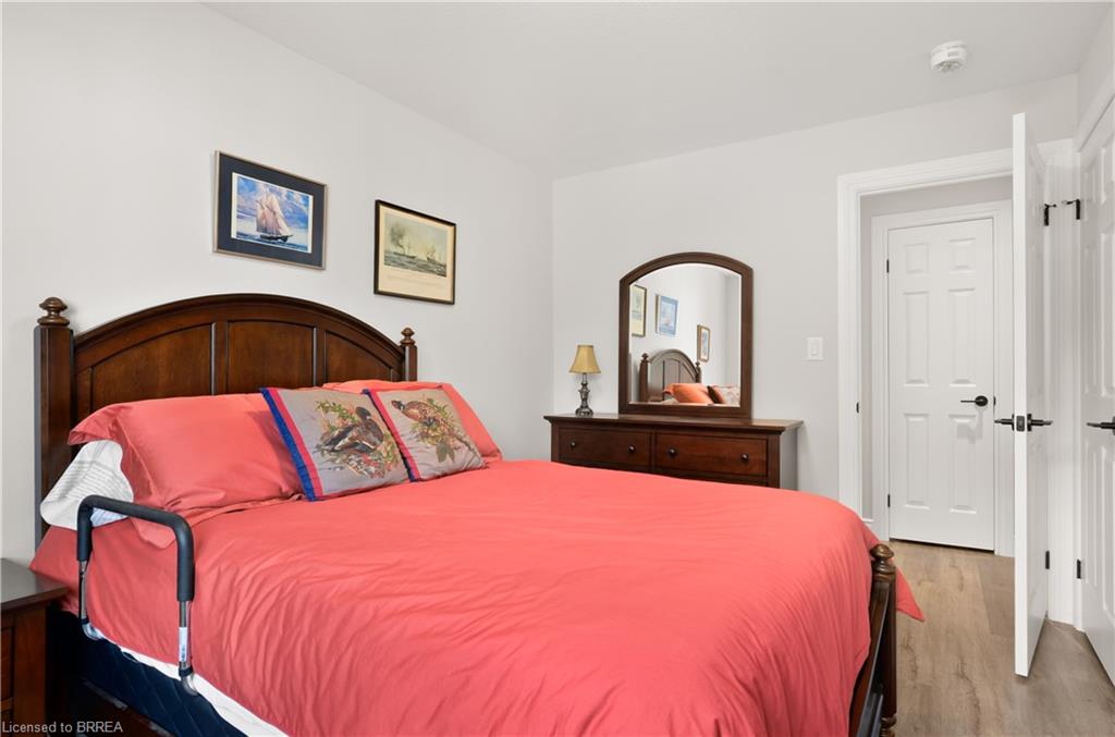 6 Edenridge Drive Property Photo 21