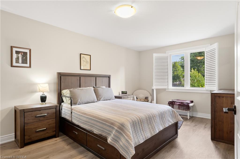 6 Edenridge Drive Property Photo 24
