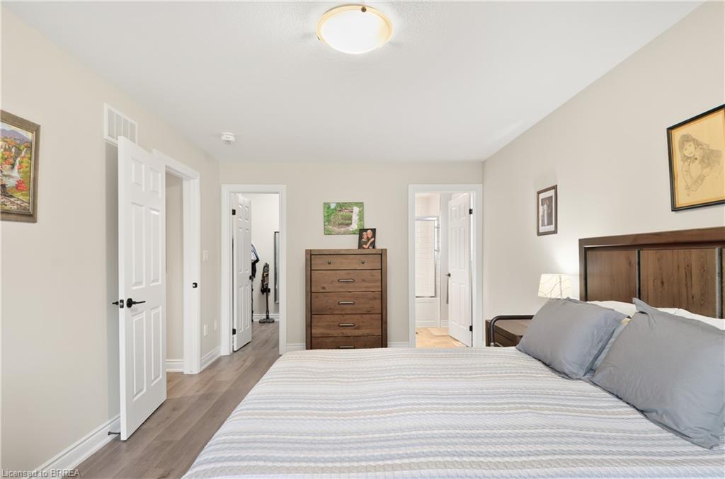 6 Edenridge Drive Property Photo 26