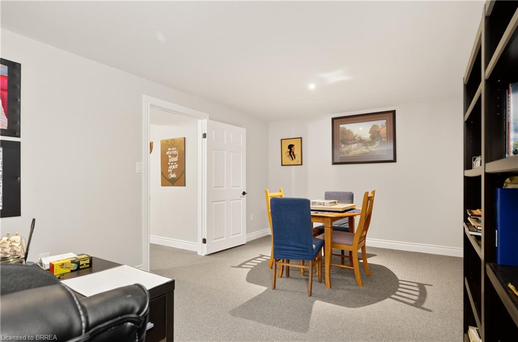 6 Edenridge Drive Property Photo 33
