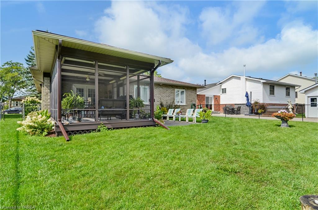 6 Edenridge Drive Property Photo 42