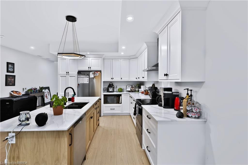 109 Winniett Street Property Photo 11