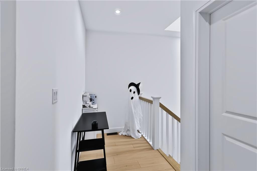 109 Winniett Street Property Photo 18