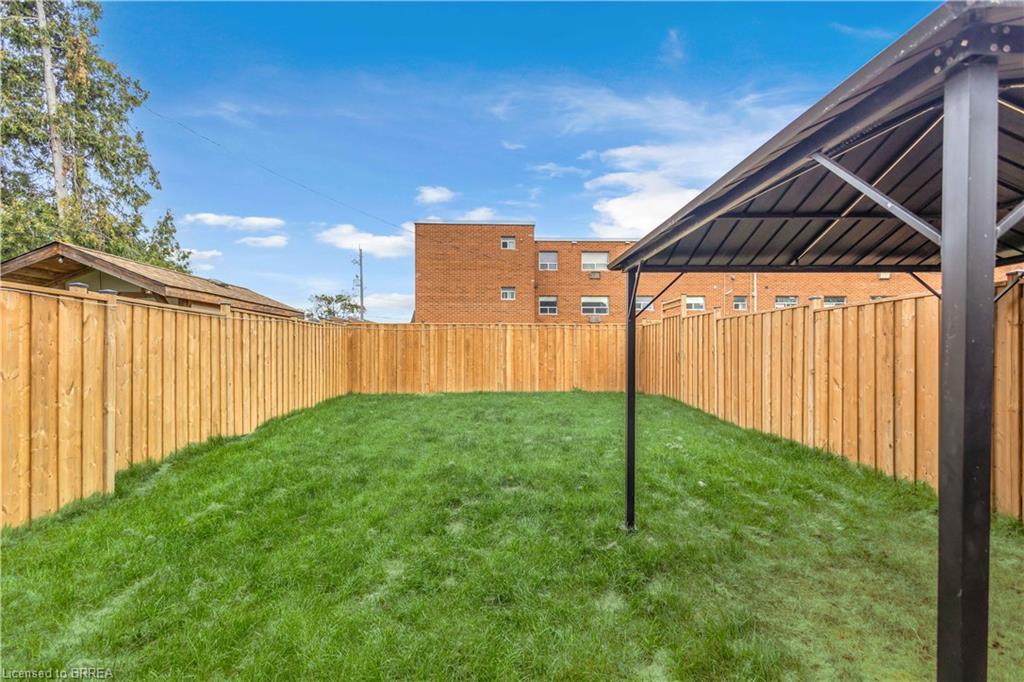 109 Winniett Street Property Photo 32