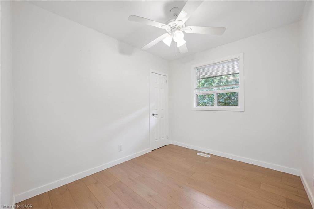 216 Stevenson Street N Property Photo 14