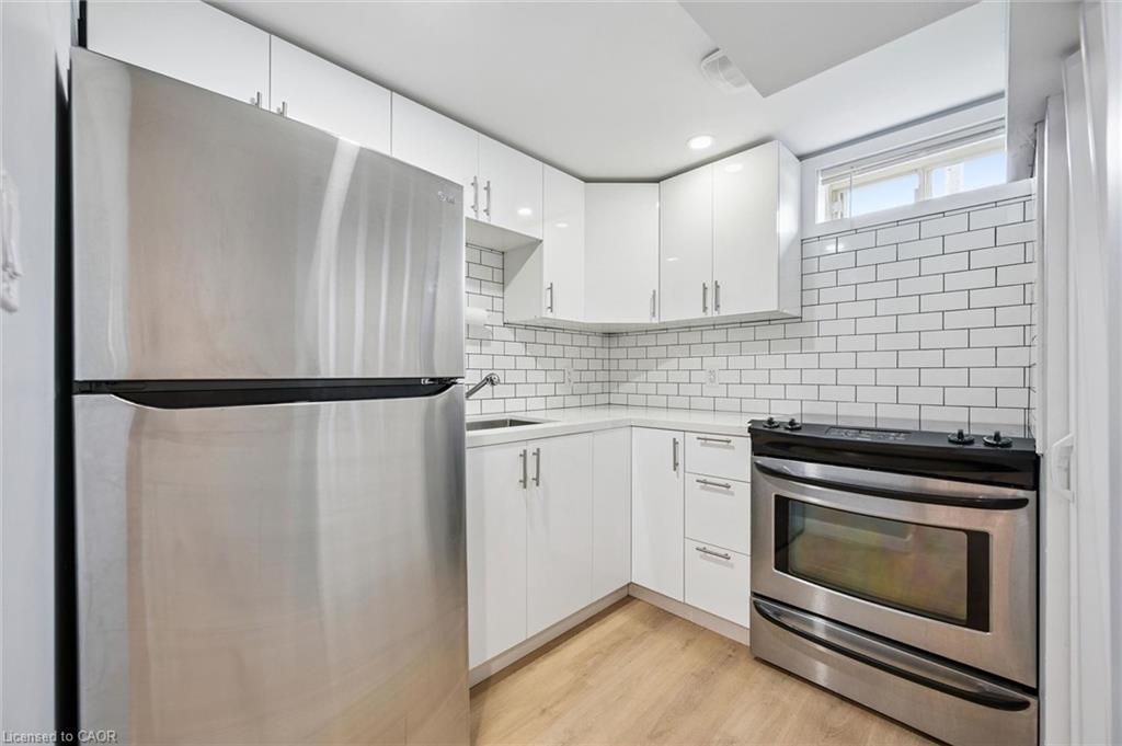 216 Stevenson Street N Property Photo 22
