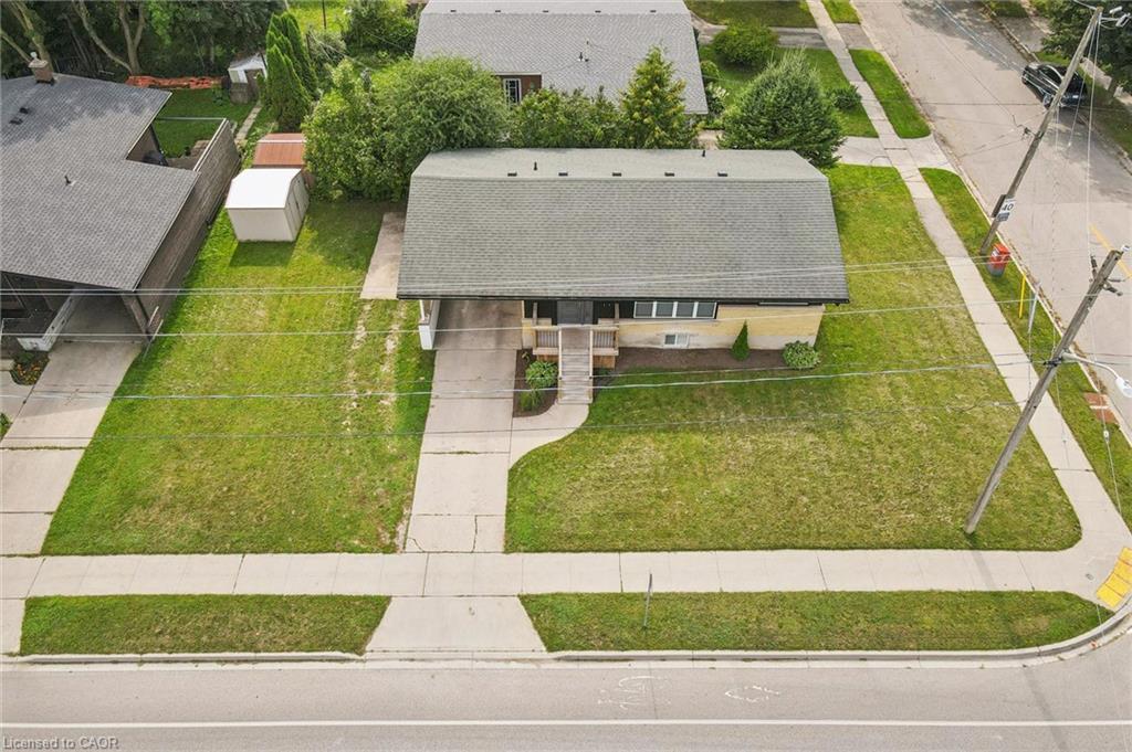 216 Stevenson Street N Property Photo 32