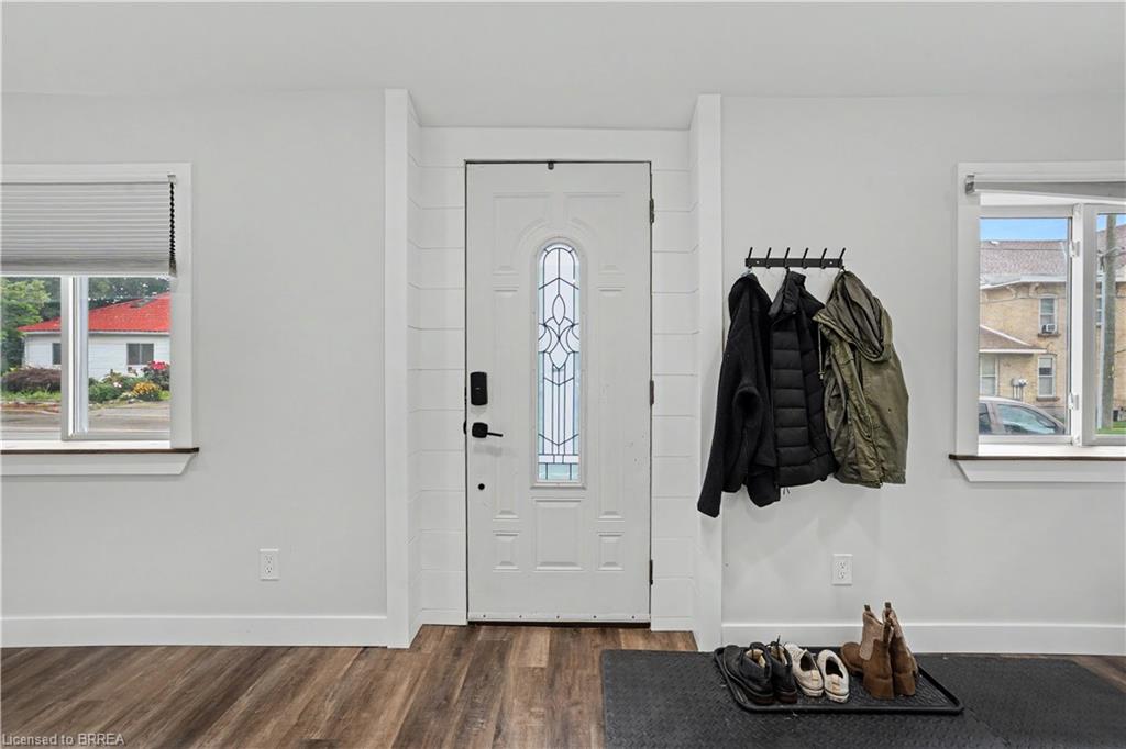 600 Peel Street Property Photo 4