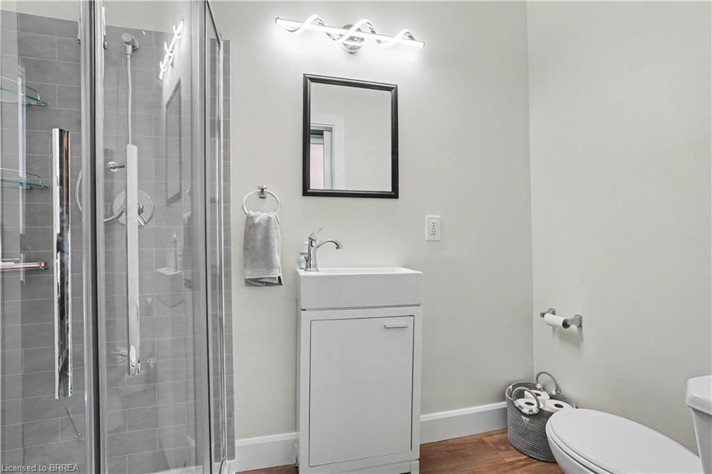 600 Peel Street Property Photo 15