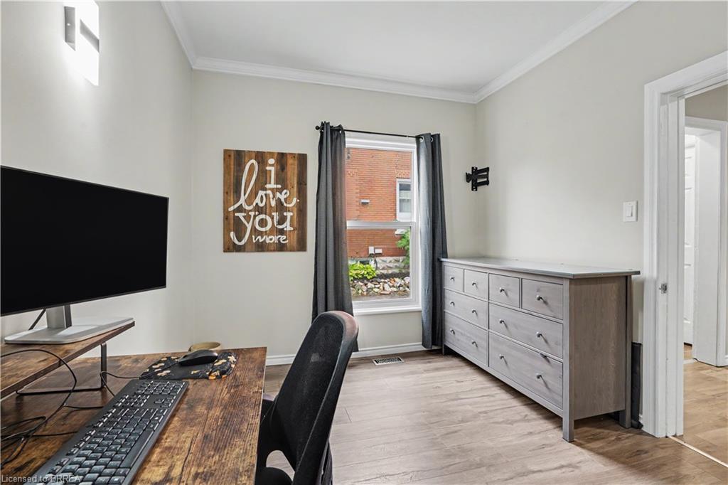 600 Peel Street Property Photo 18