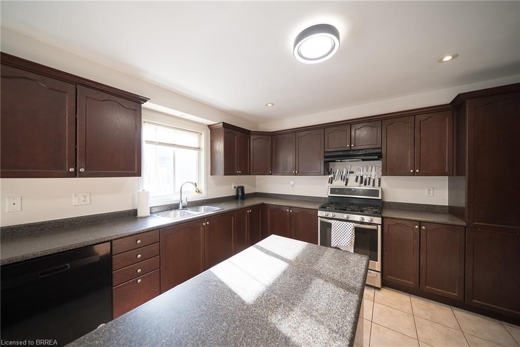 51 Webb Avenue Property Photo 17