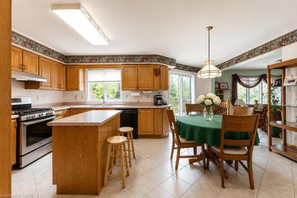 33 Maryvale Avenue Property Photo 9
