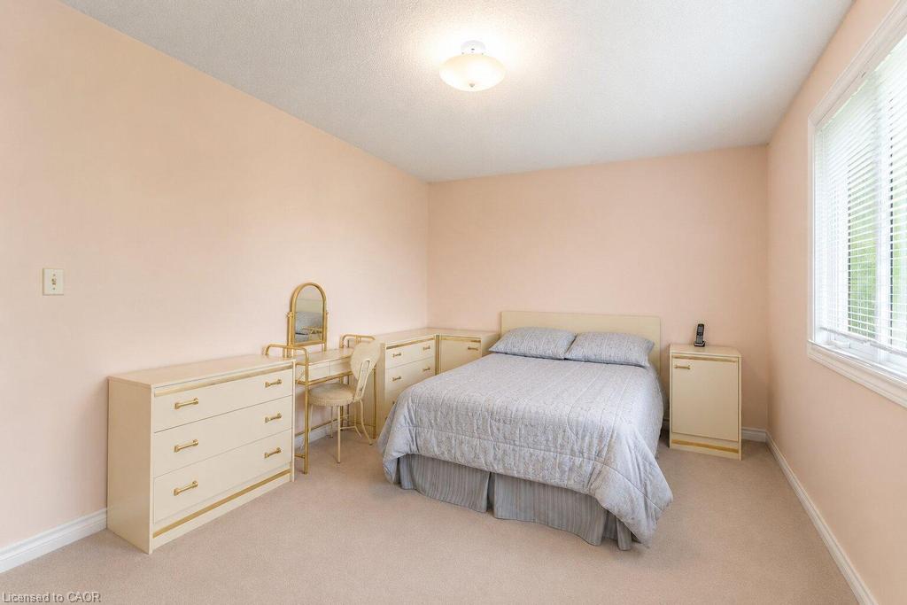 33 Maryvale Avenue Property Photo 19