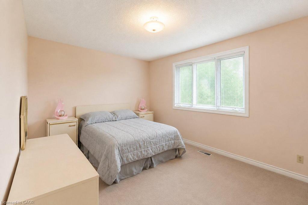 33 Maryvale Avenue Property Photo 21