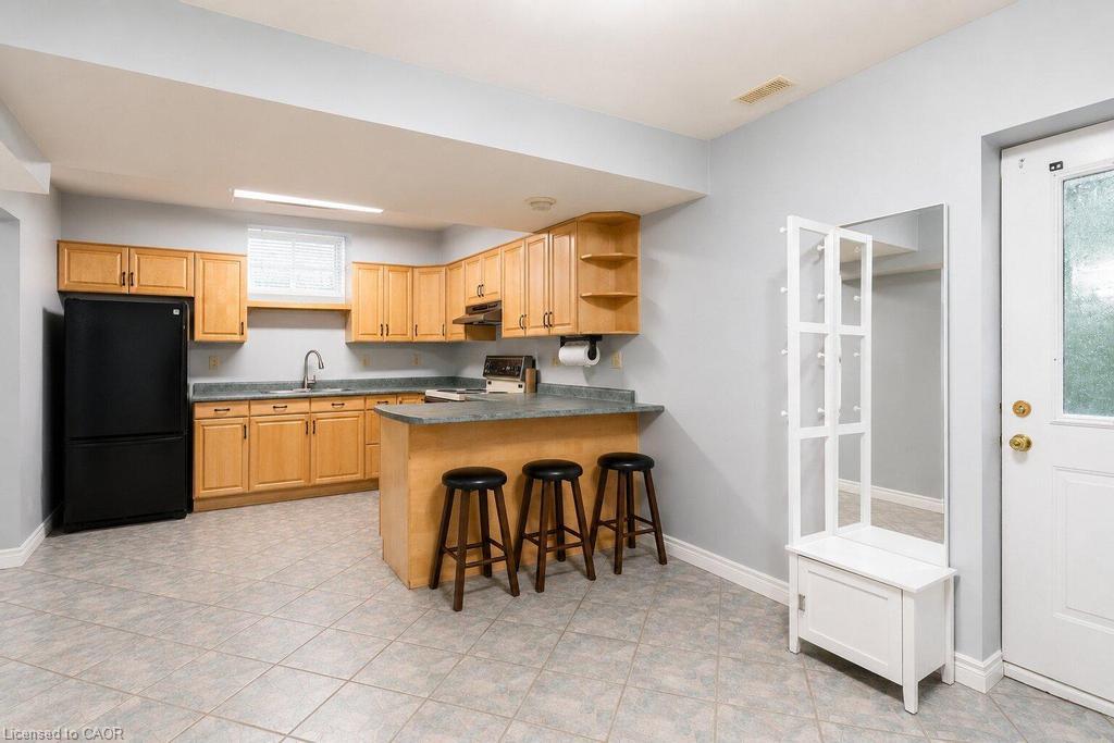 33 Maryvale Avenue Property Photo 23