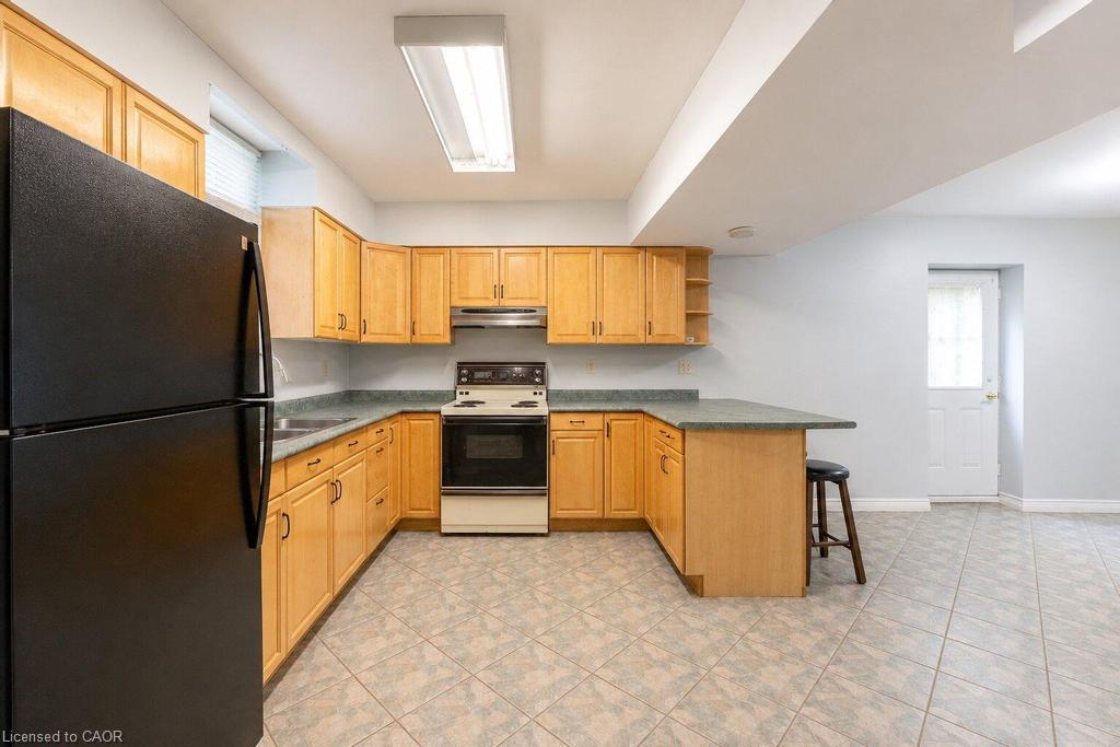 33 Maryvale Avenue Property Photo 24