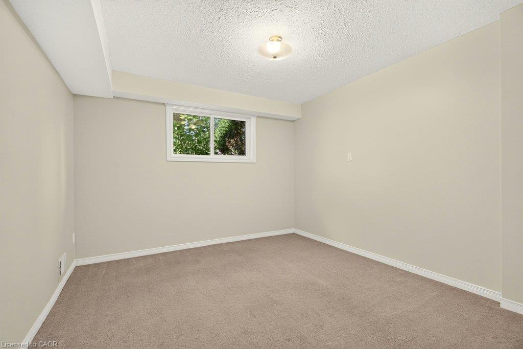 32 Beechwood Avenue Property Photo 37