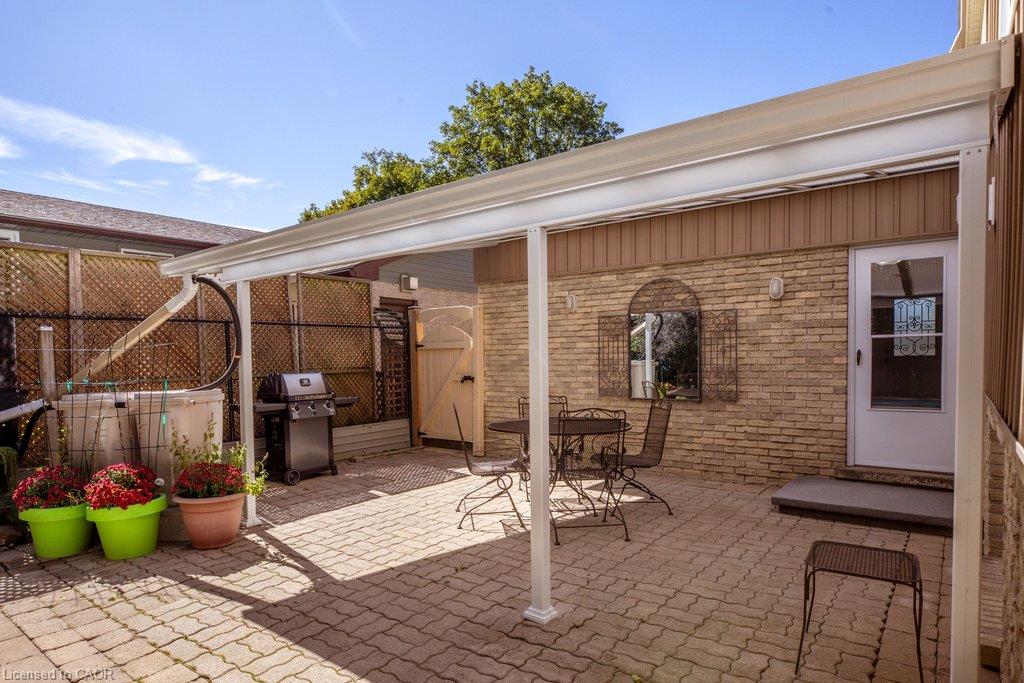 32 Beechwood Avenue Property Photo 45