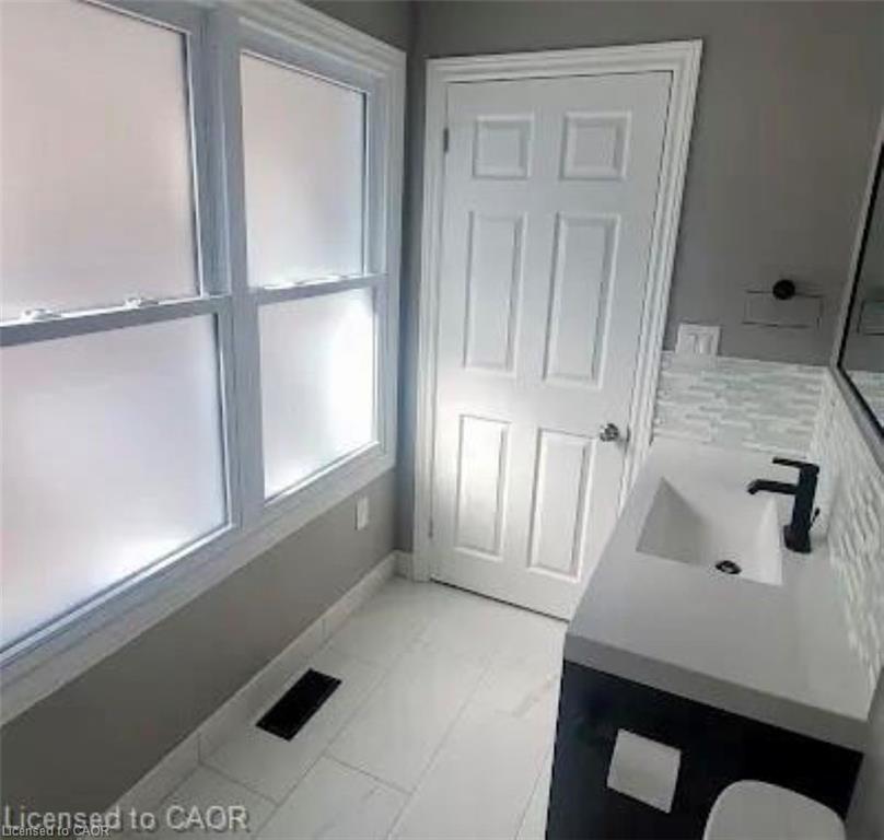 96 Orchard Avenue Property Photo 21