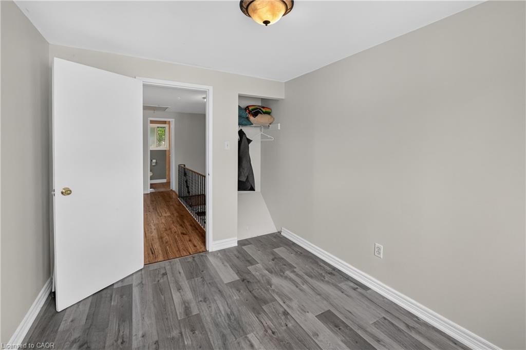 3-132 Lock Street W Property Photo 19