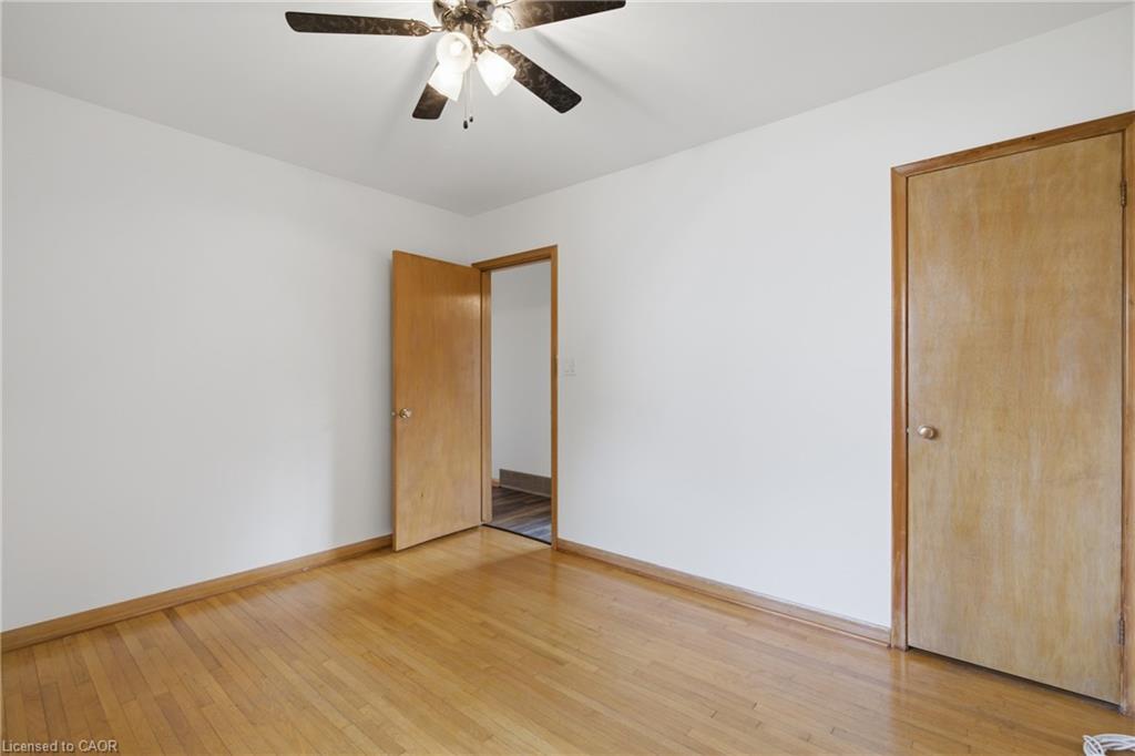 557 Mississauga Street Property Photo 20