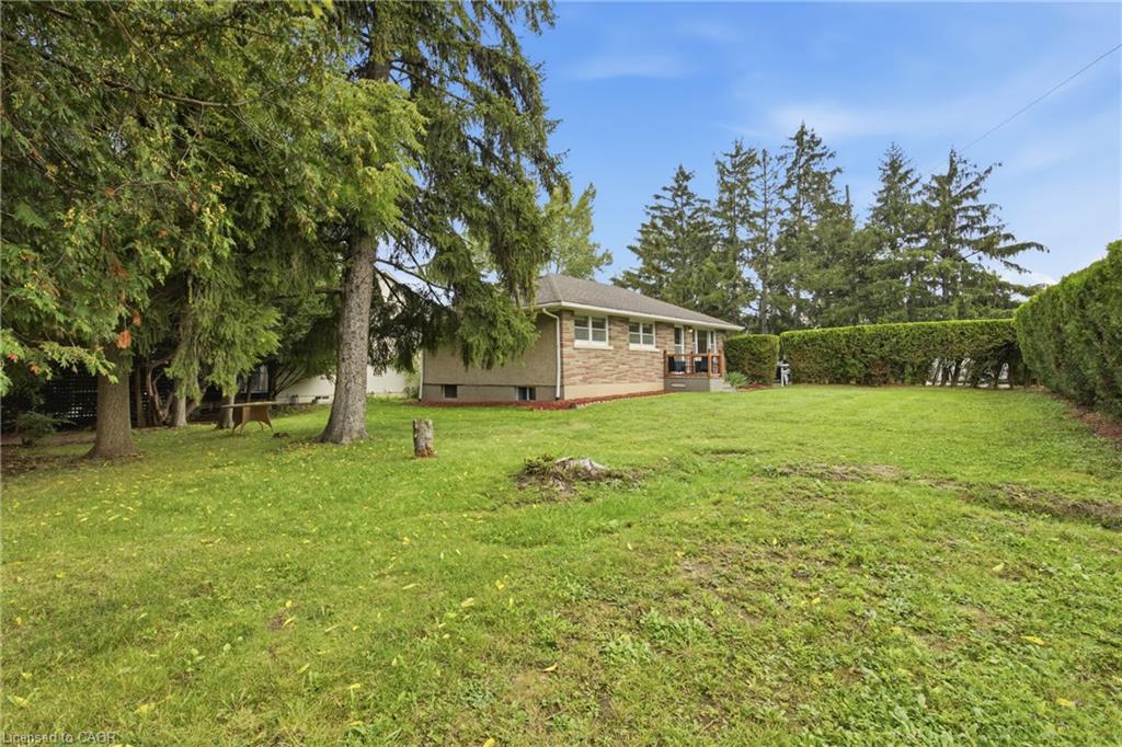 557 Mississauga Street Property Photo 44