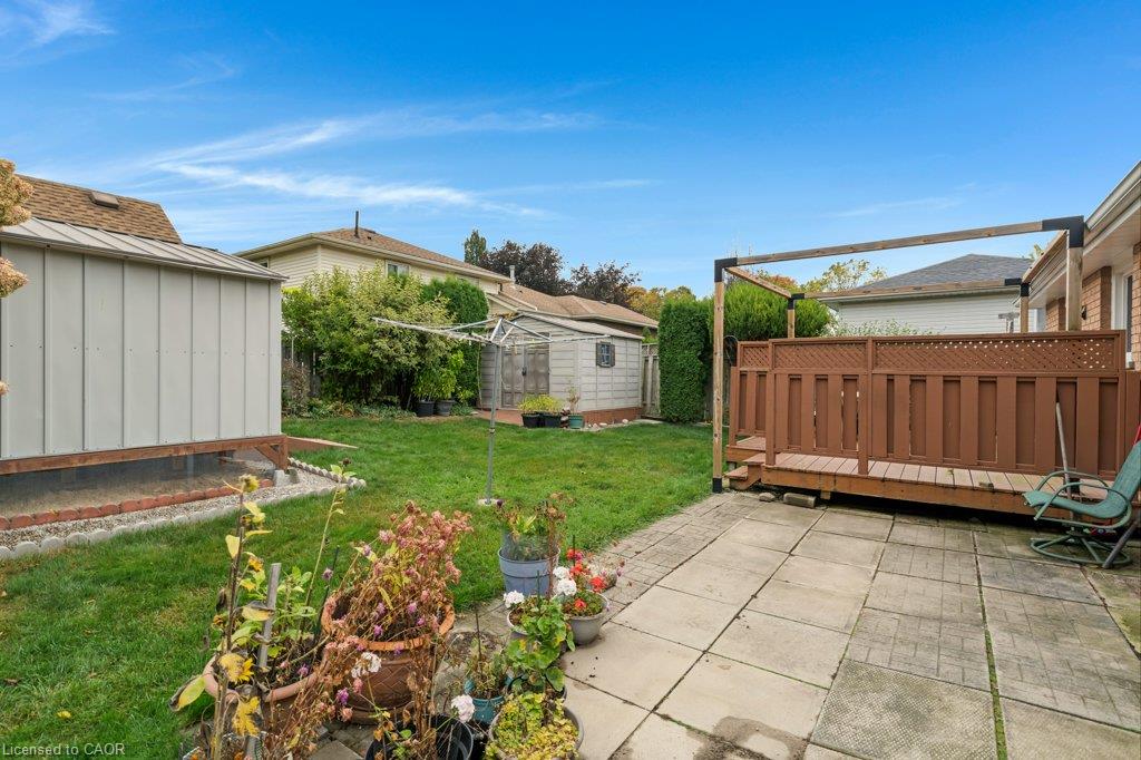 94 Dawn Crescent Property Photo 35