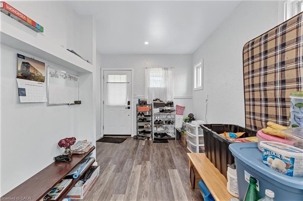 374 Josephine Avenue Property Photo 8