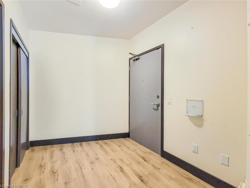 101-121 King Street E Property Photo 8