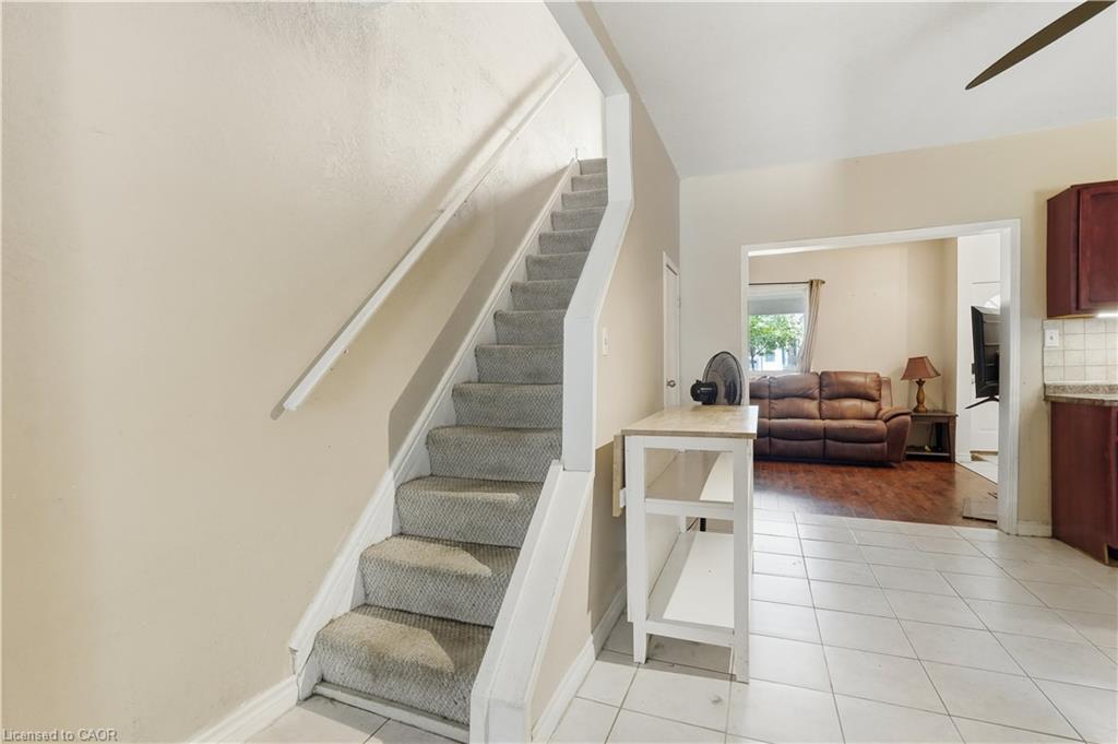 26 Niagara Street Property Photo 9