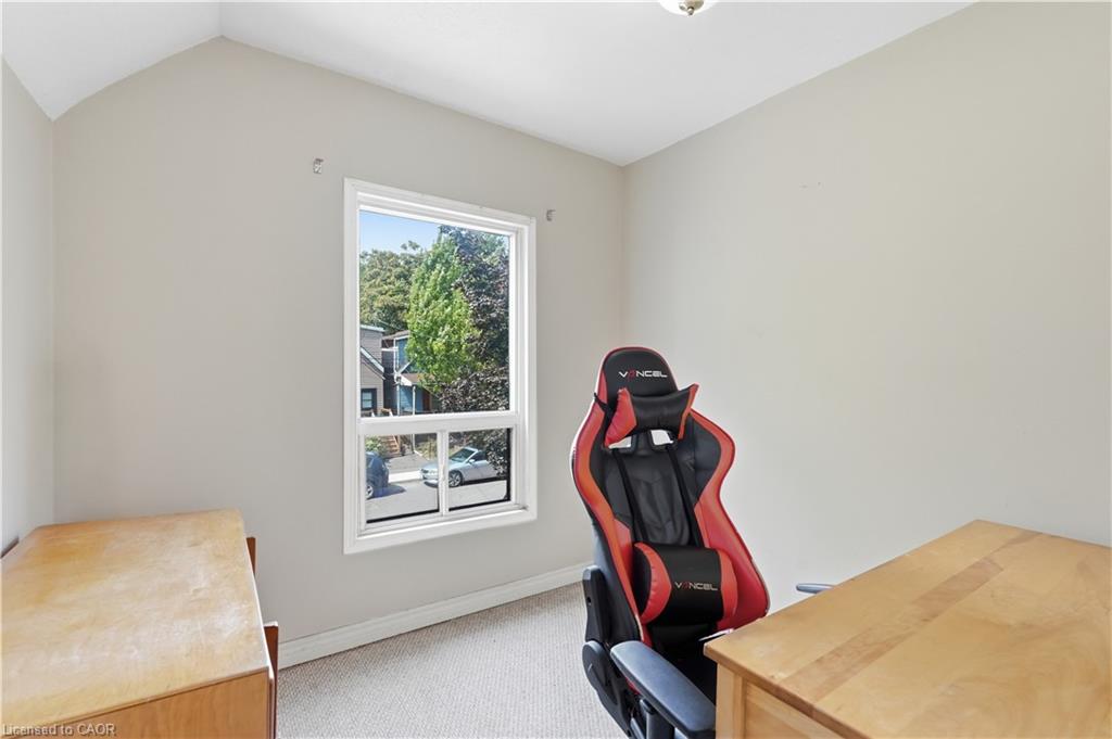 26 Niagara Street Property Photo 12