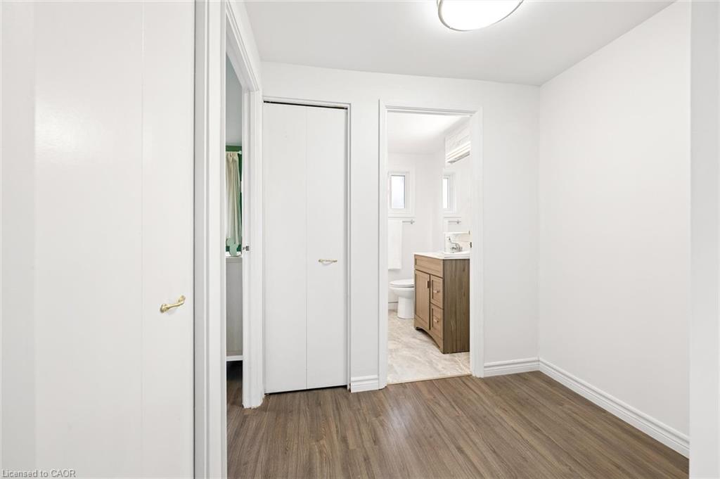 76 Cluthe Crescent Property Photo 18