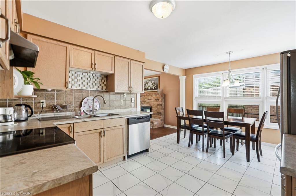 138 Livingston Avenue Property Photo 12