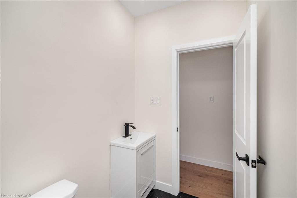 60 William Street Property Photo 7
