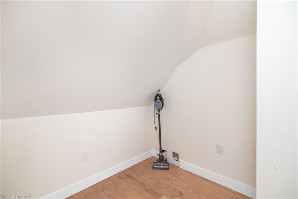 60 William Street Property Photo 36
