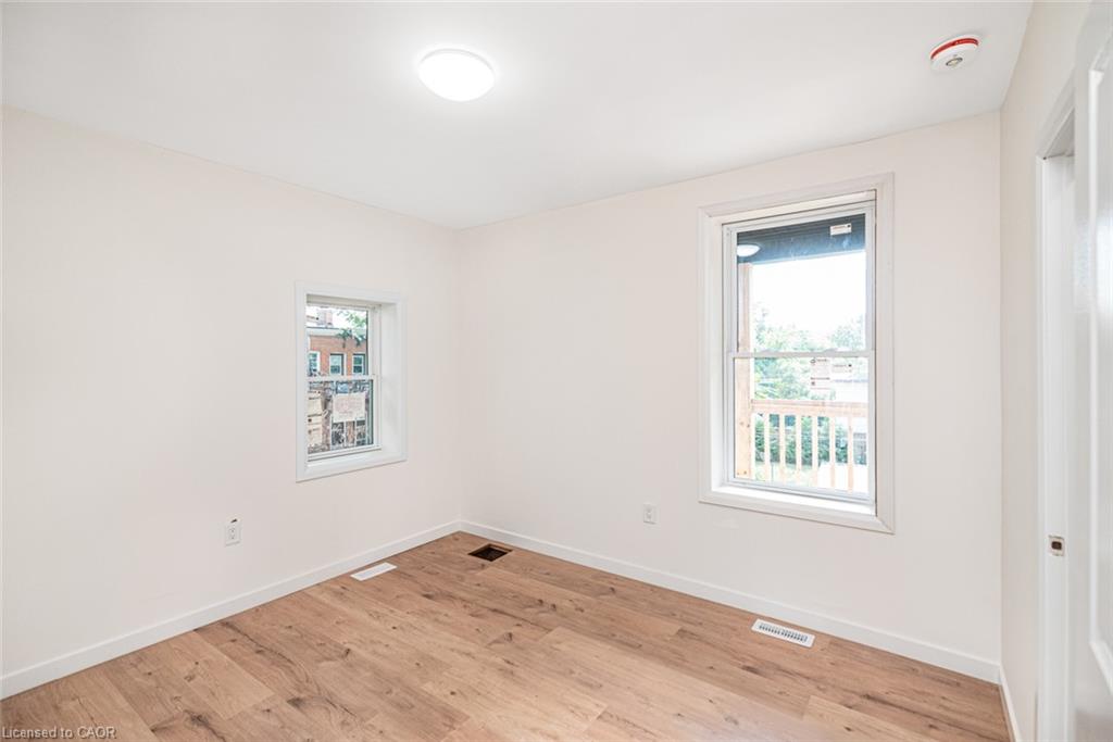 60 William Street Property Photo 41