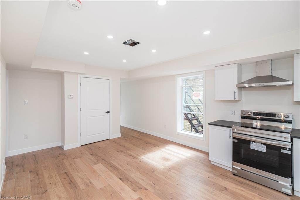 60 William Street Property Photo 19