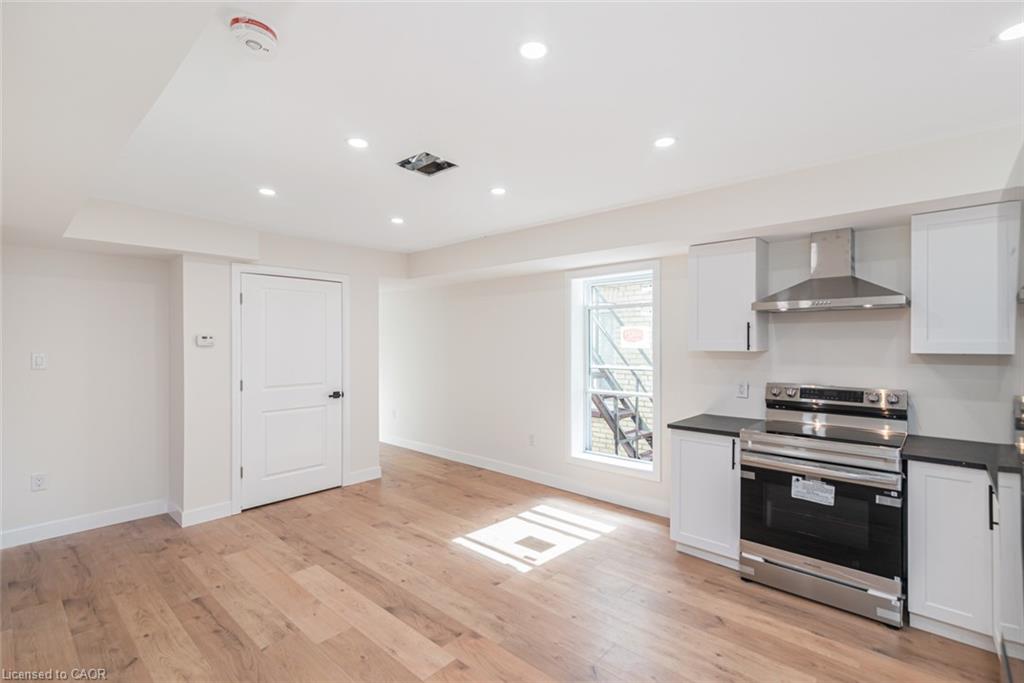 60 William Street Property Photo 26