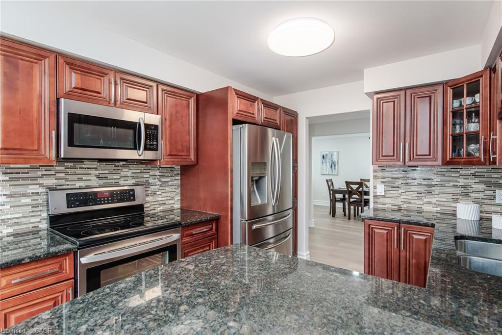 112 Michener Crescent Property Photo 3